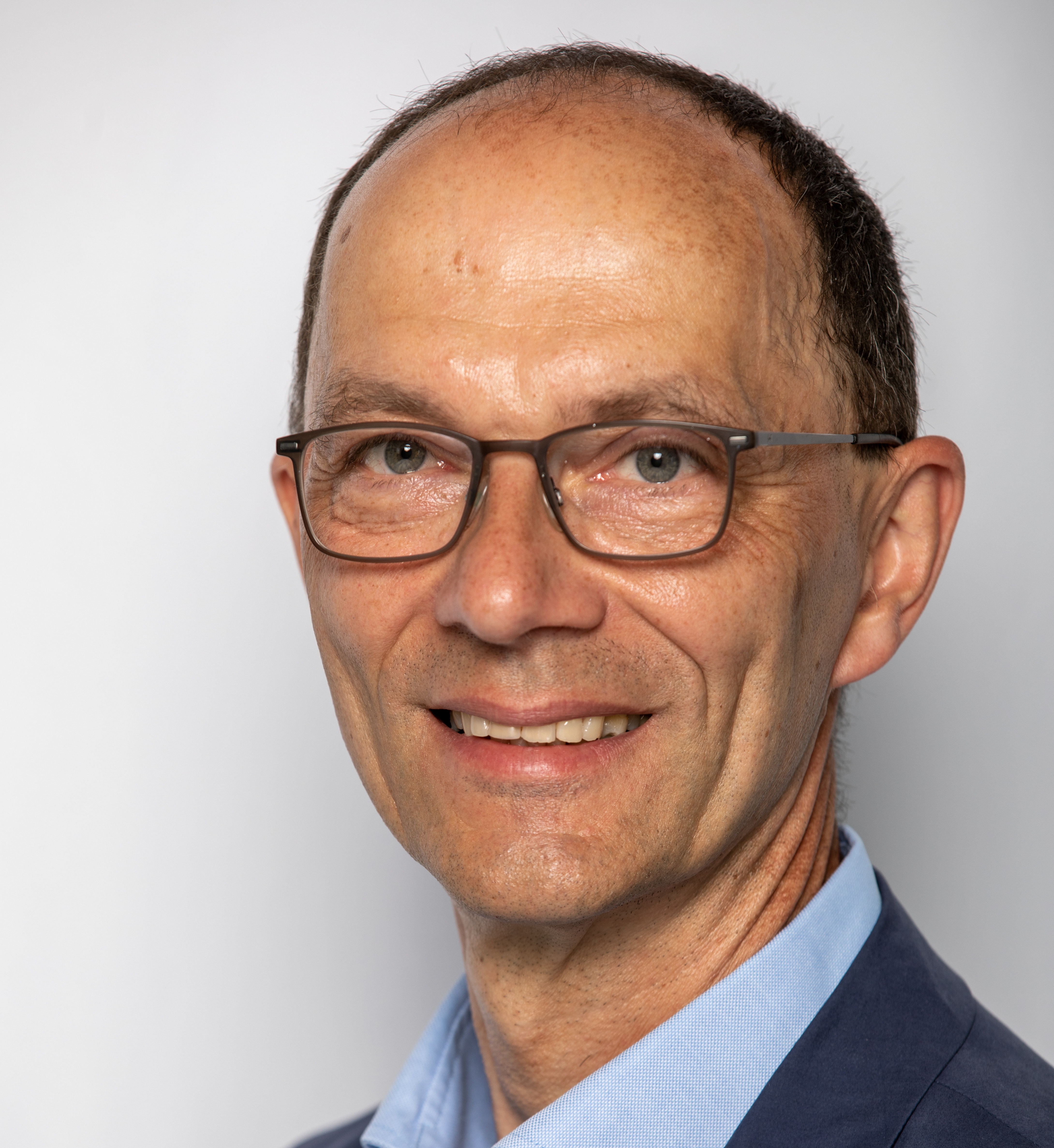 Dr. Friedrich-W. Kuhlmann